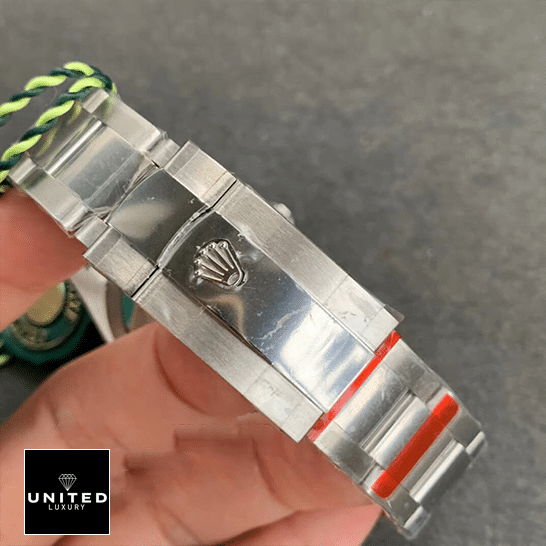 Rolex Datejust 116200 Rolex Datejust 36 Perpetual 116200 Oyster Bracelet Replica fold clasp on the Rolex Logo