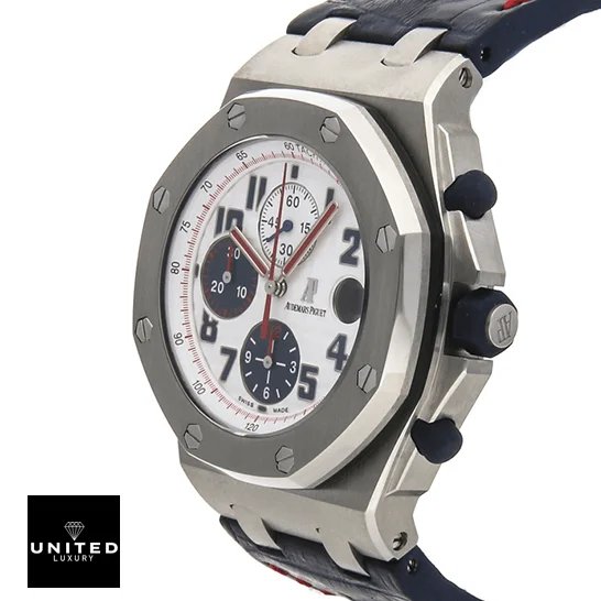 Audemars Piguet Royal Oak Offshore 26208ST.OO.D305CR.01 Audemars Piguet Royal Oak 26208ST.OO_.D305CR.01 Replica rightside view