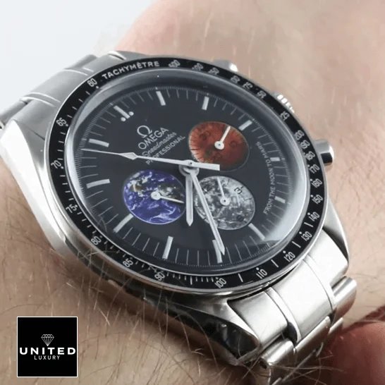 Omega Speedmaster Professional 3577.50.00 Omega Speedmaster Moon Mars Dial Replica steel on the wrist