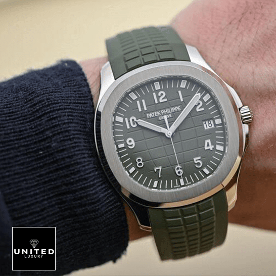 Patek Philippe Aquanaut 5168G patek_philippe_aquanaut__hand