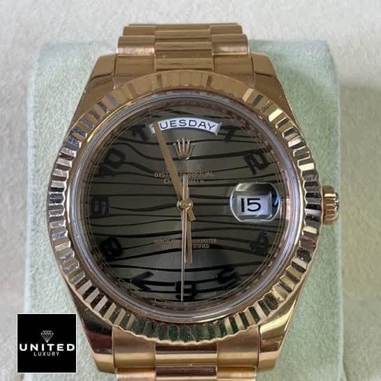 Rolex Day-Date 218235-0035 Rolex Wave chocolate brown dial has Roman numerals 218235-0035 Replica