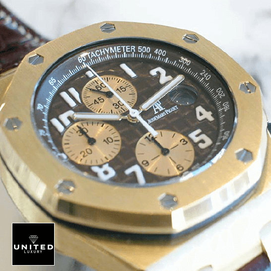 Audemars Piguet Royal Oak Offshore 26007BA.OO.D088CR.01 Audemars Piguet Royal Oak Gold Case Replica close analog view