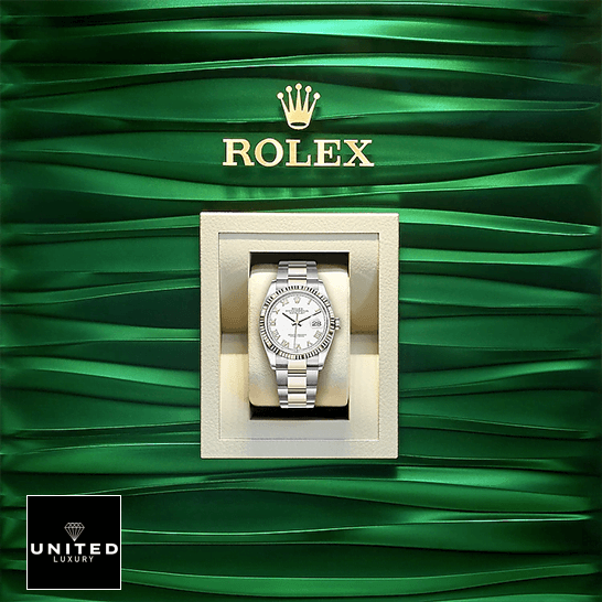 Rolex Datejust 126223 Two-Tone Super Clone 1:1 Rolex 126231 Datejust Steel Gold Roman Replica green rolex background
