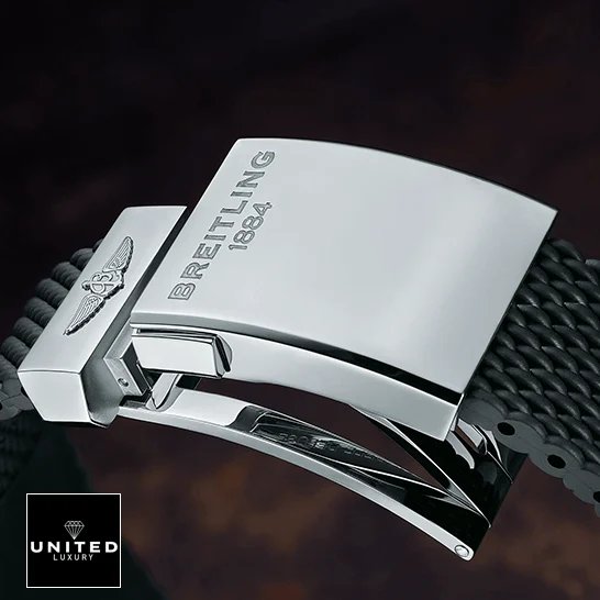 Breitling Superocean Heritage II B20 UB2010121B1S1 Breitling Superocean Heritage B2010121B1S1 Steel Clasp Replica opened clasp