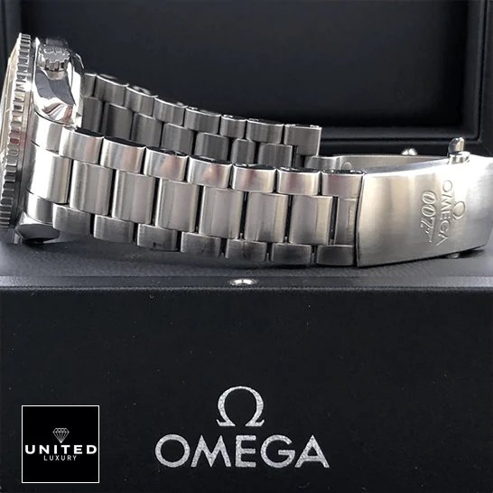 Omega Seamaster Planet Ocean 232.30.42.21.01.004 Omega Seamaster Planet Ocean 232.30.42.21.01.004 Replica steel bracelet