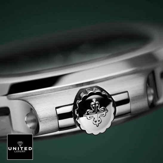 Patek Philippe Nautilus 5711/1A-014 Patek Philippe 5711_1A-014 Nautilus Steel Case Replica crown on the logo