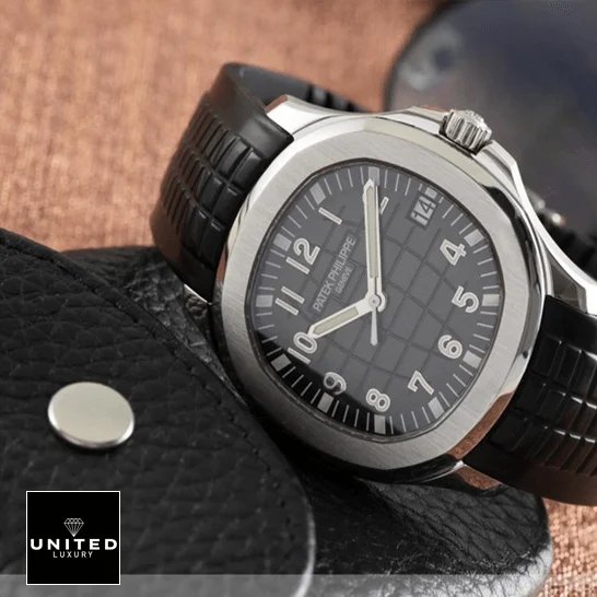 Patek Philippe Aquanaut 5065A-001 Patek Philippe Aquanaut 5065A-001