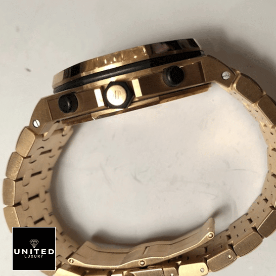 Audemars Piguet Royal Oak Offshore 26170OR.OO.1000OR.01 audemarspiguet-royaloakoffshore-26170OR.OO_.1000OR.01-replica-rightside
