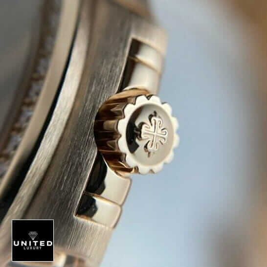 Patek Philippe Nautilus 7118-1200r-010 Rose Gold Exceptional Replica 1:1 patek 7118 1200r 010 replica 5 Patek Philippe 7118-1200r-010 Gold Case Replica crown on the patek logo