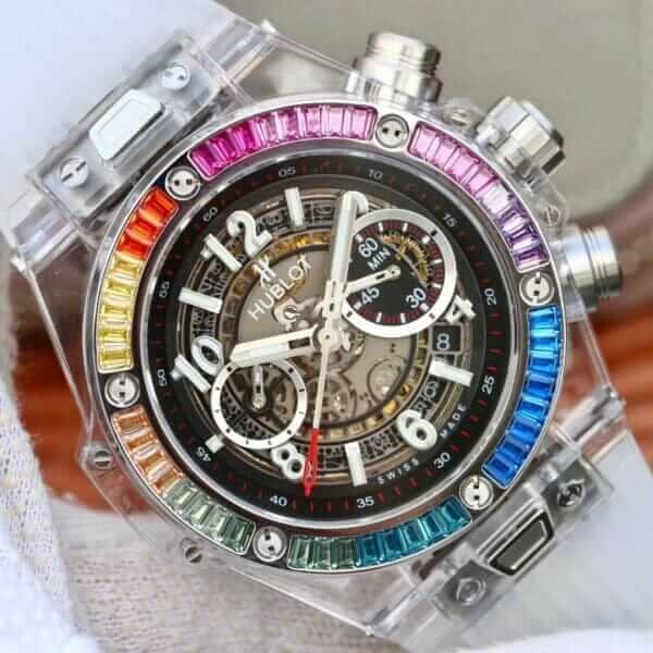 Hublot Big Bang Integral 441.JX.4802.RT.4099 Hublot Big Bang Rainbow Bezel Black Dial Replica on the hand