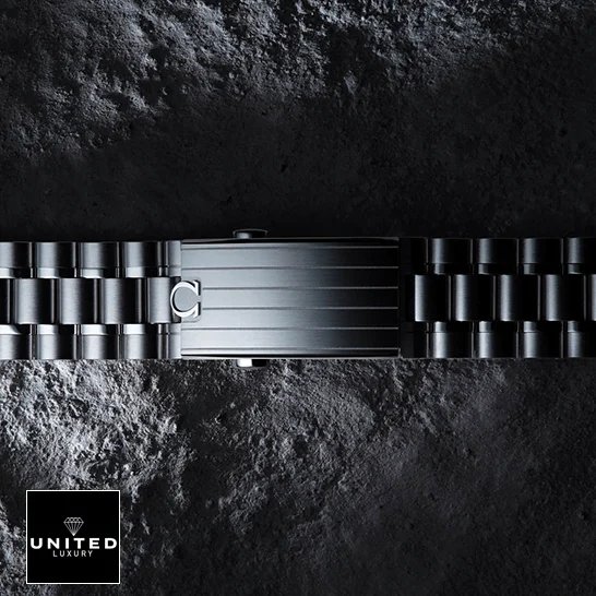 Omega Speedmaster Professional 311.99.42.30.04.001 Omega Speedmaster Professional Moonwatch Steel Replica black background