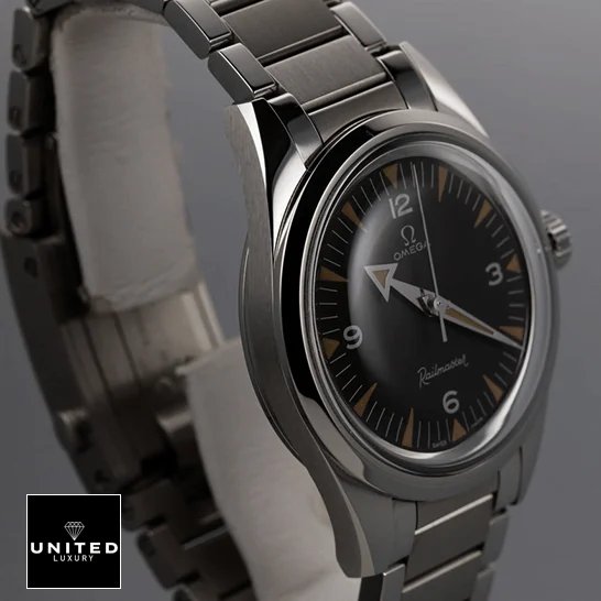 Omega Seamaster Railmaster Steel 220.10.38.20.01.002 Masterpiece Replica omega seamaster 220.10.38.20.01.002 replica tiltedleft Omega Seamaster Black Dial 220.10.38.20.01.002 Replica side view