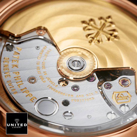 Patek Philippe Nautilus 7118/1R Patek Philippe Nautilus Ladies Golden Rose Geneve Replica close mechanism view
