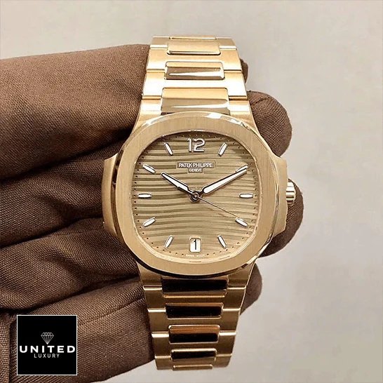 Patek Philippe Nautilus 7118/1R Patek Philippe 71181R-001 Nautilus Ladies Golden Rose Replica on the and