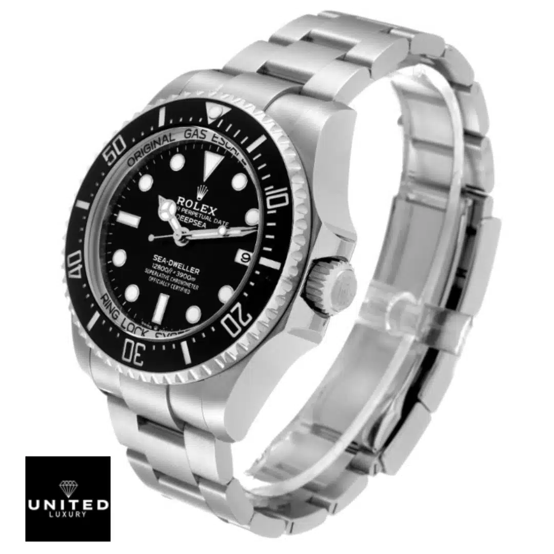 Rolex Deepsea Sea-Dweller 116660 Rolex Deepsea Sea-Dweller 116660-0001 Black Bezel Replica Right Side Crown Pusher