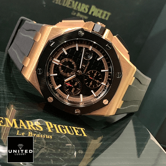 Audemars Piguet Royal Oak Offshore 26208ST.OO.D305CR.01 Audemars Piguet Royal Oak 26401RO.OO_.A002CA.02 Replica on the ap box