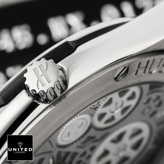 Hublot Classic Fusion 505.NX.0170.LR Hublot Classic Fusion Steel Case Replica crown on the hulobt logo