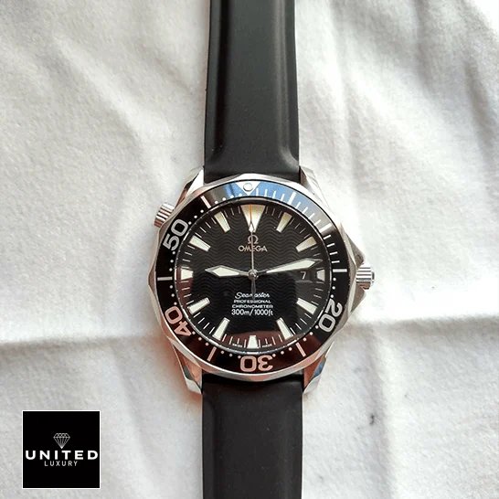 Omega Seamaster Aqua Terra 220.10.41.21.03.001 Omega Seamaster Black Dial Black Rubber Bracelet Replica front view