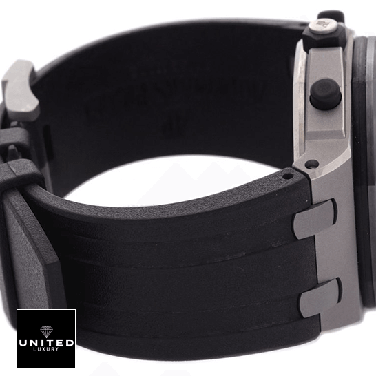 Audemars Piguet Royal Oak Offshore 26207IO.OO.A002CA.01 Audemars Piguet Royal Oak Black Rubber Bracelet Replica side view white background