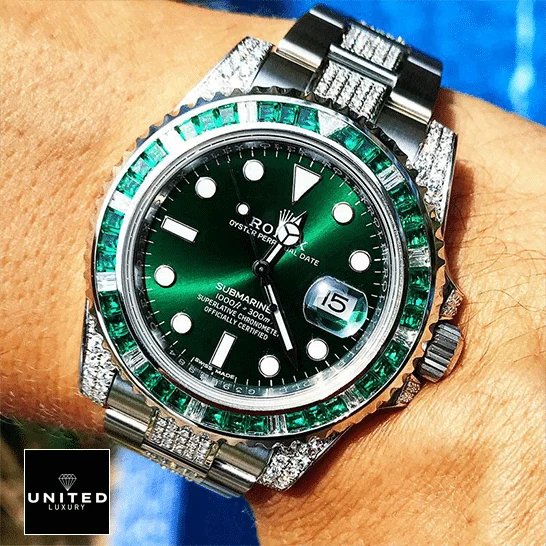 Rolex Submariner 116610LV Rolex Submariner Hulk 116610LV Diamond Green Dial Iced Out Replica on his arm