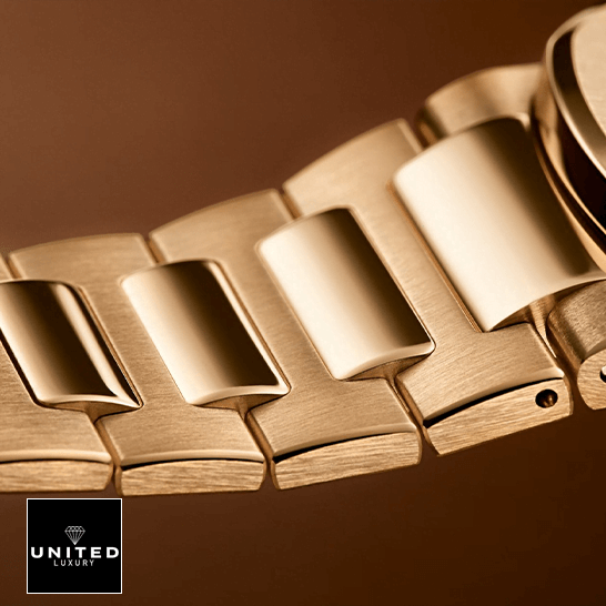 Patek Philippe Nautilus 7118/1R Patek Philippe 71181R-001 Nautilus Ladies Golden Rose Bracelet Replica gold rose wallpaper