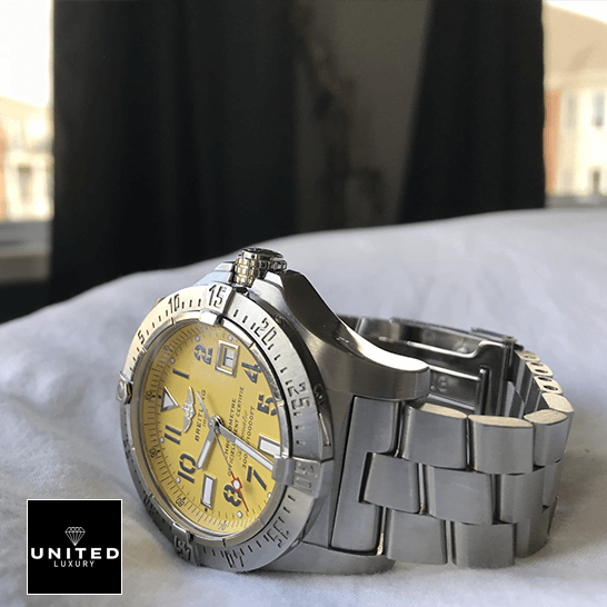 Breitling Avenger II Seawolf A17331 breitling_aeromarine_avenger_seawolf_man
