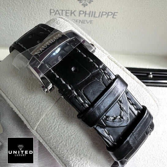 Patek Philippe Nautilus 5712/1A-001 Patek Philippe Nautilus Moon Phase Leather Black Bracelet Replica in the box
