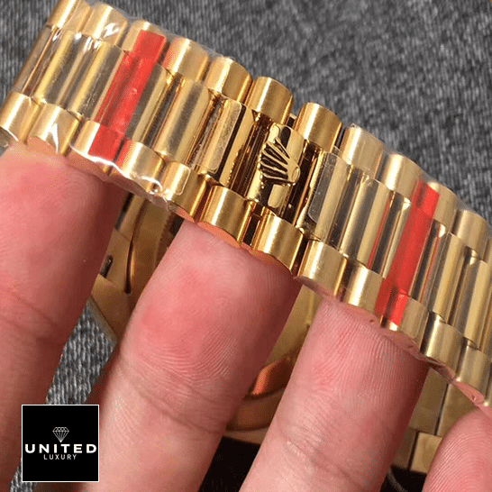 Rolex Day-Date 228238 Rolex 228238-003 Gold replica jubilee rolex logo on the bracelet