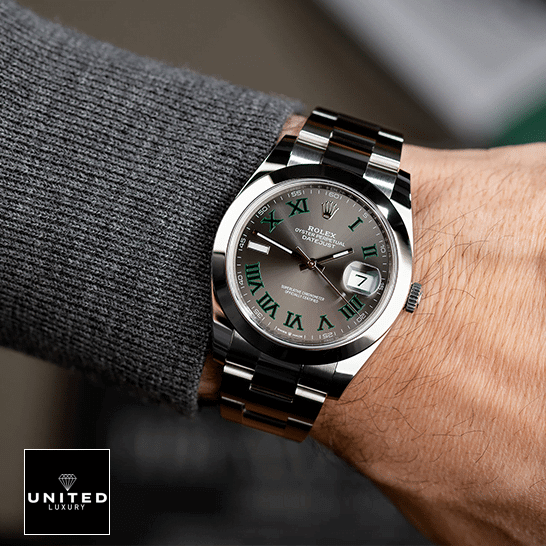 Rolex Datejust 126333 Rolex Datejust Wimbledon 126300-0013 Grey Dial Romen Numerial Replica on his arm